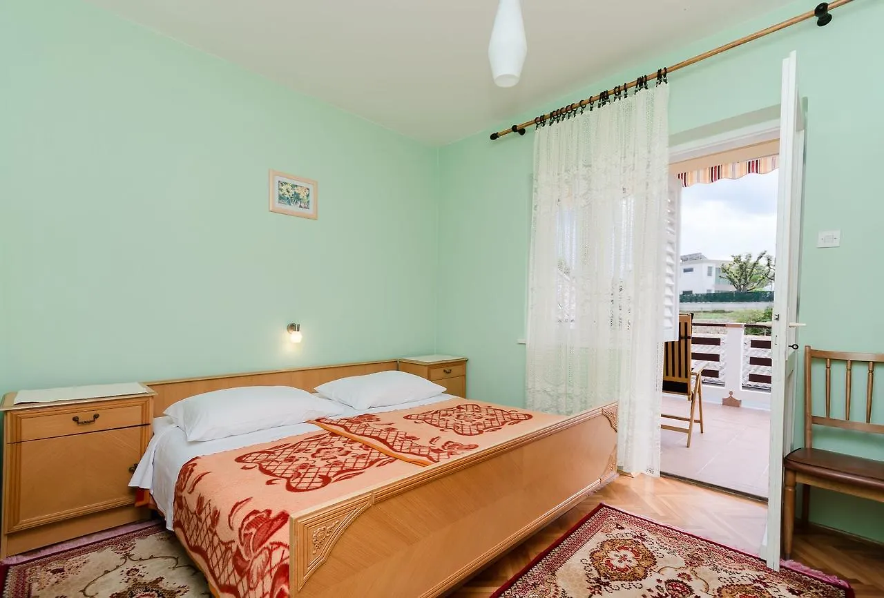 Rooms Mihaela Rab Town